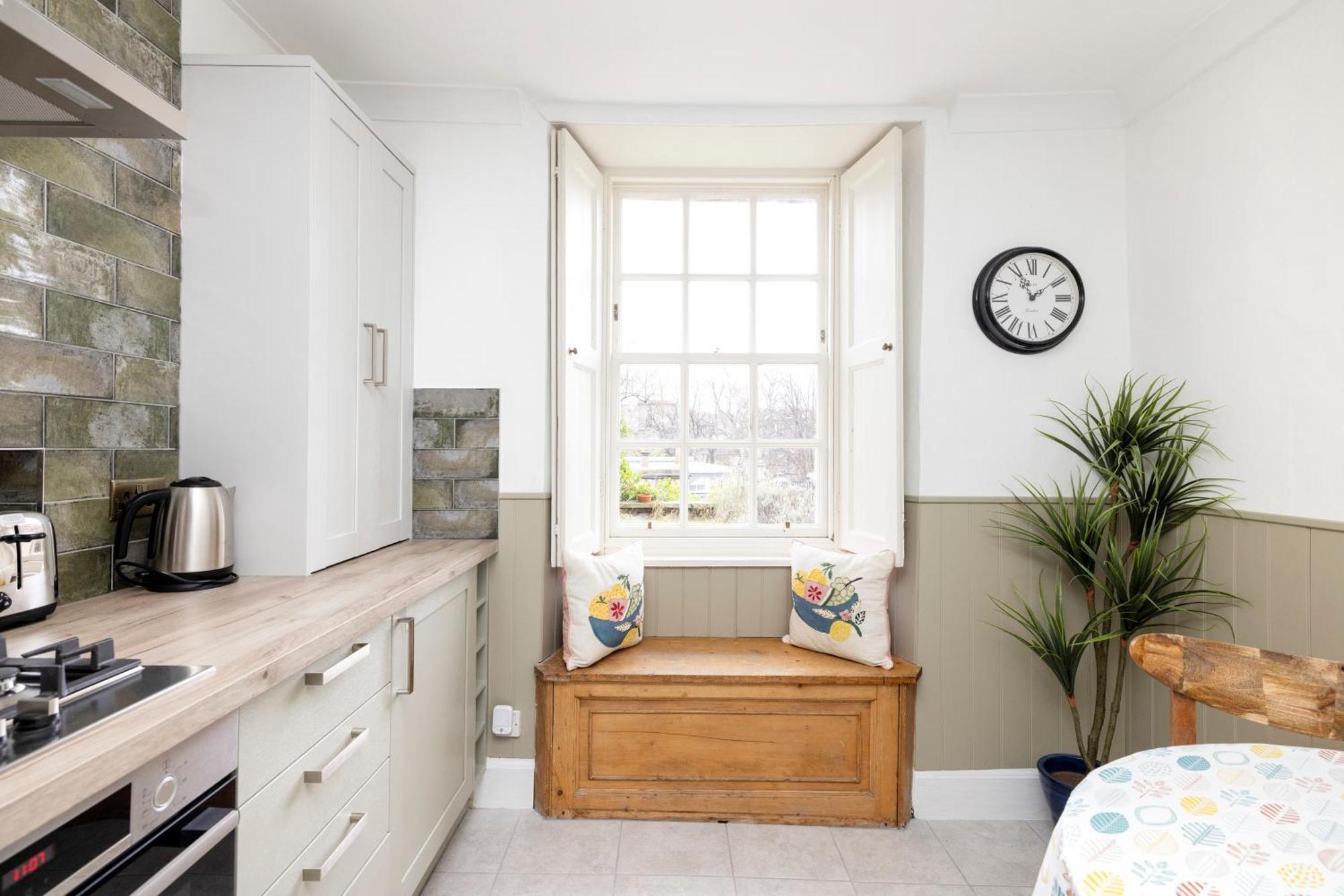 Joivy Beautiful Apartment, Private Garden, Calton Hill Edinburgh Exterior foto